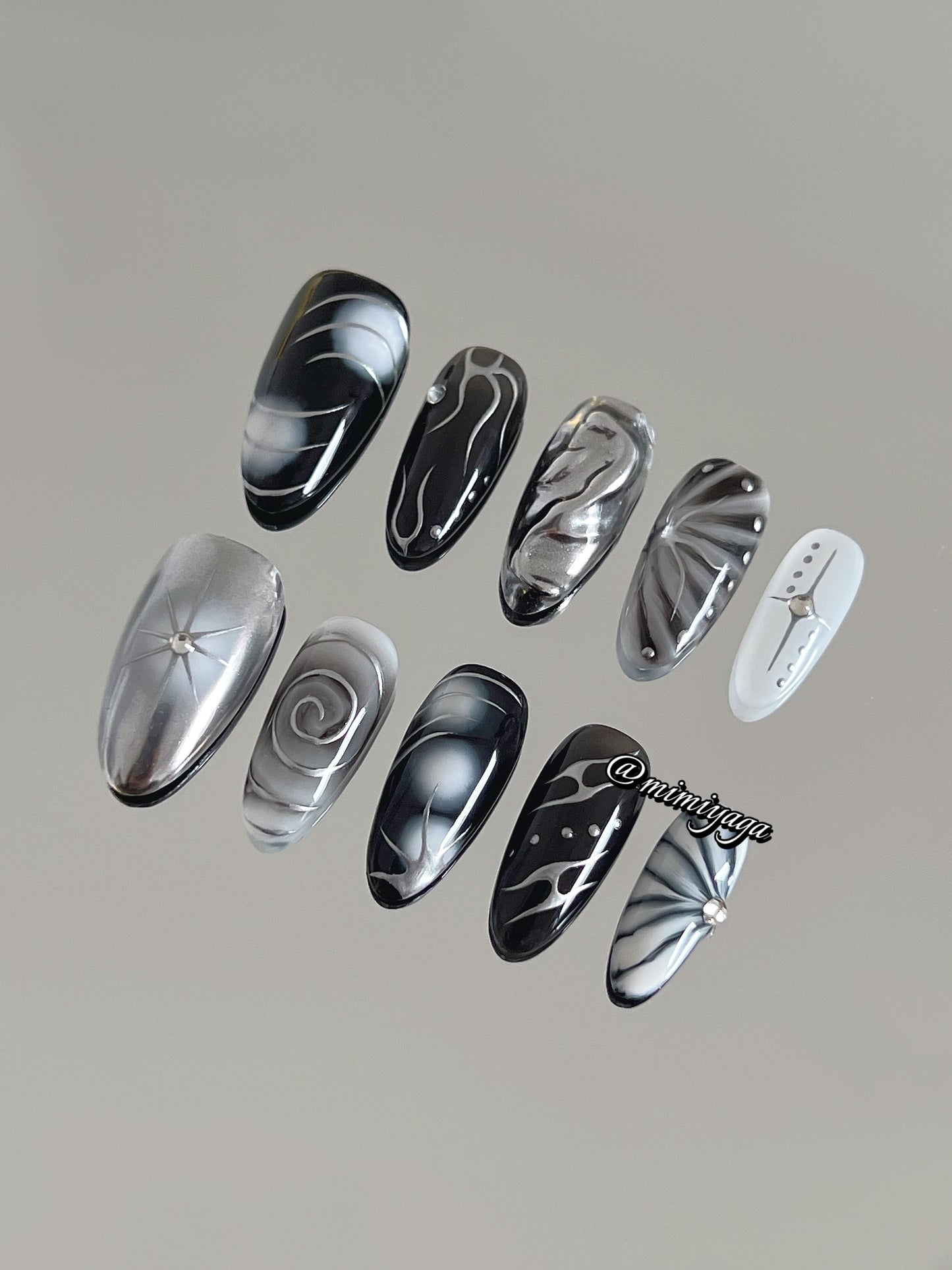 Black & White Metallic