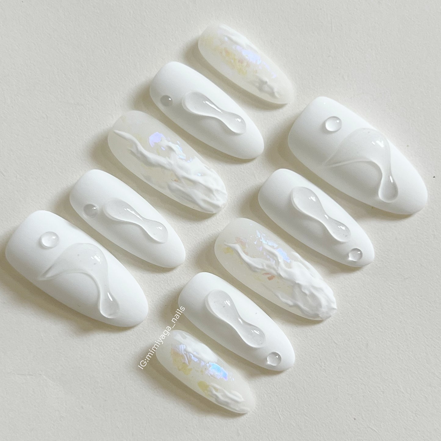 Elegant temperament white