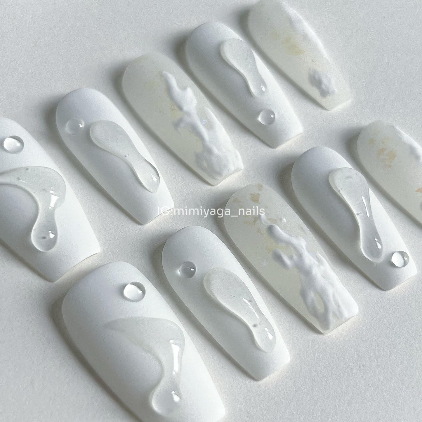 Elegant temperament white