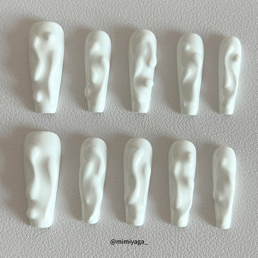 White 3d minimalist